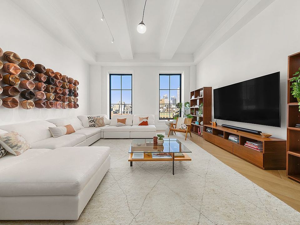 1st image of 212 W 18th St APT 11C