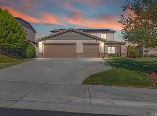 23796 Cathedral Peak Rd, Canyon Lake, CA 92587