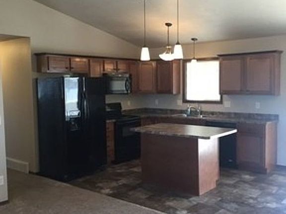 3rd image of 1418 Kayla Pl #2