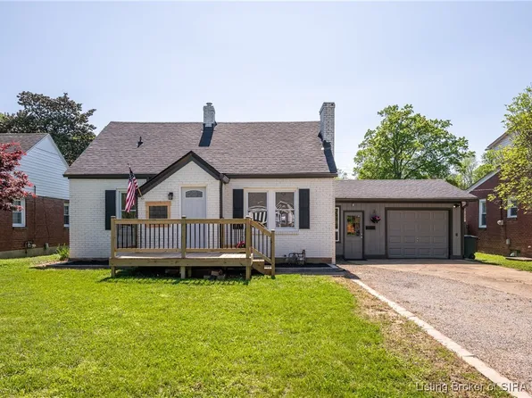 219 Kewanna Drive, Jeffersonville, IN 47130