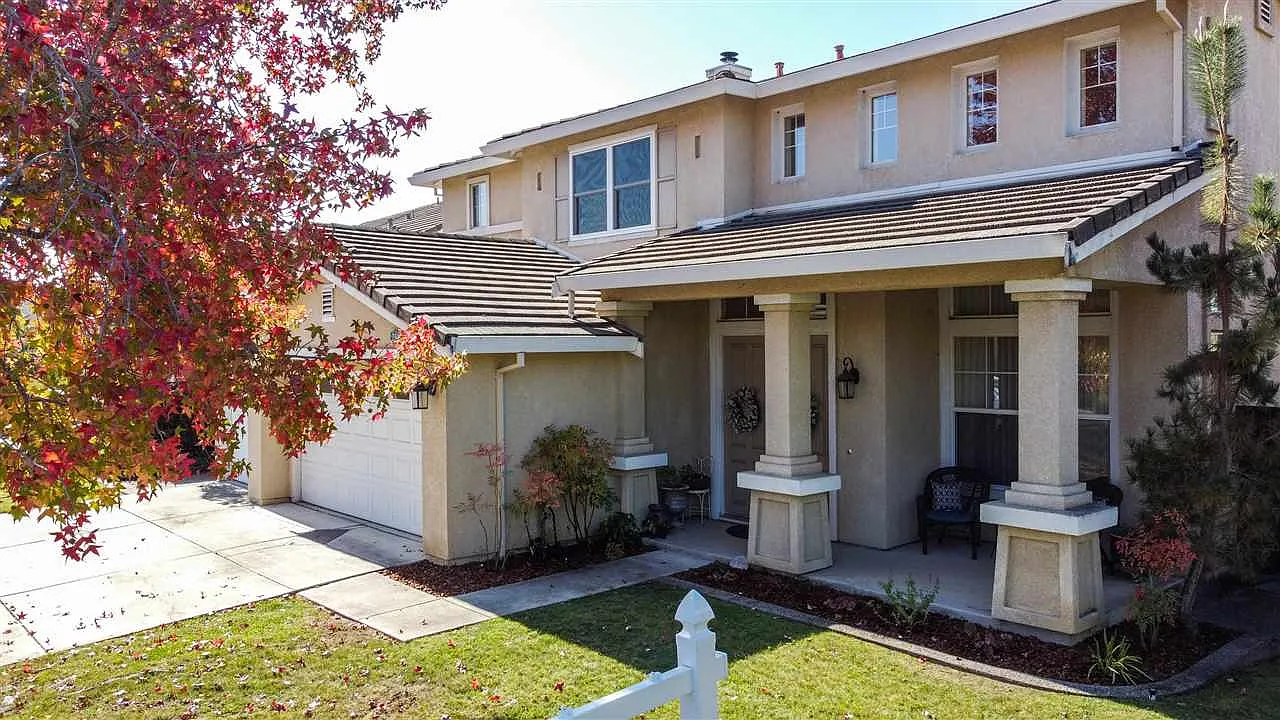 25229 Century Oaks Cir photo 1