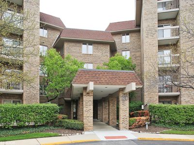 1280 Rudolph Rd APT 2P, Northbrook, IL, 60062