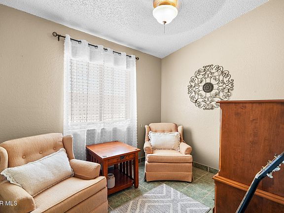 4th image of 8463 Villanova Dr
