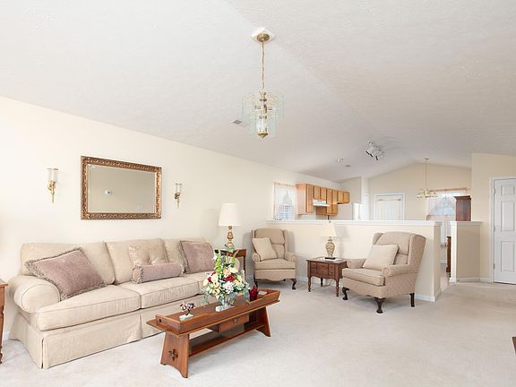 4th image of 457 Greathouse Dr