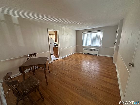 5th image of 241 Seaton Road #2