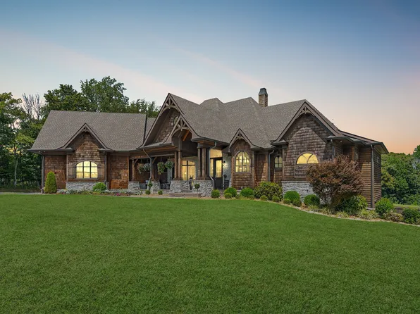 6704 Highway 52 W, Lafayette, TN 37083