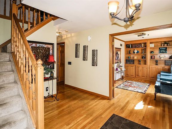 5th image of 7232 Eaglestone Ct