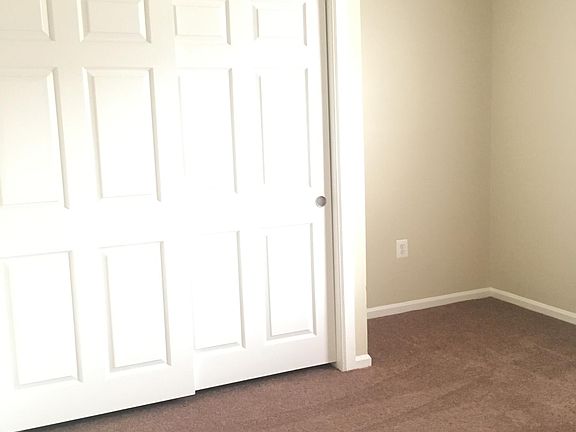5th image of 1728 W Girard Ave #2R