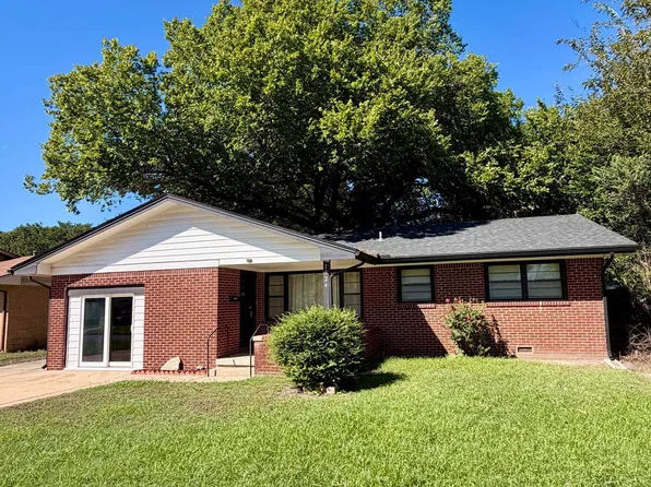 1324 W Marlboro St, Wichita, KS 67217
