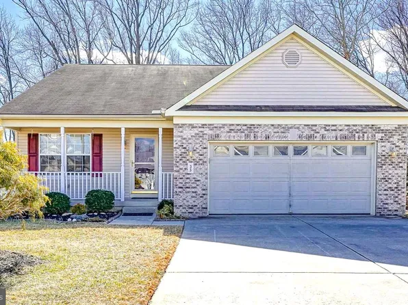 35 Bear Creek Dr, Mantua, NJ 08051