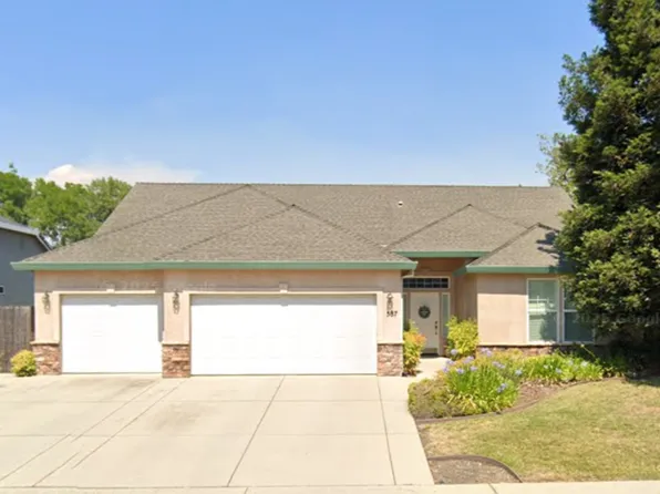 587 Castenda Dr, Redding, CA 96003