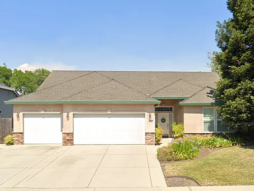 587 Castenda Dr Photo 1