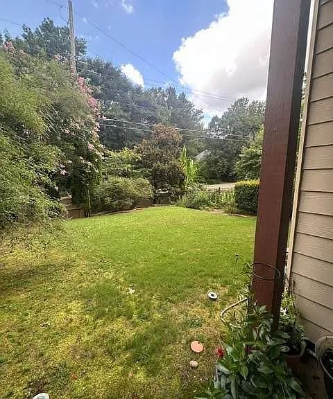 10980 Waters Rd — Photo 35