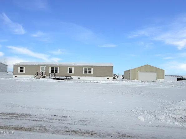 5451 138th Ave NW Lot 305, Williston, ND 58801