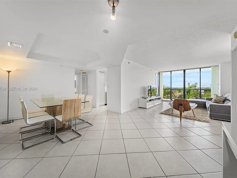 3598 Yacht Club Dr #601 — Photo 9