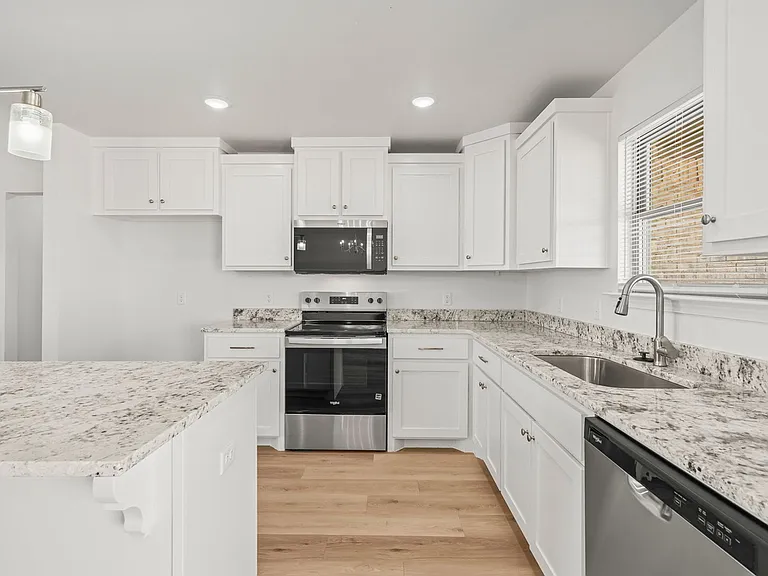 307 N FM 789 #A — Photo 3