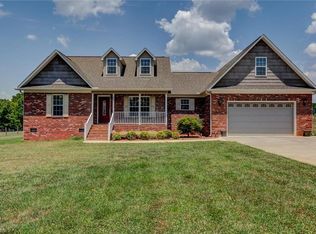 780 Tyro Rd, Lexington, NC 27295
