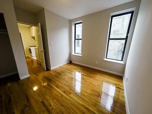 Rented by Standard Realty | media 24