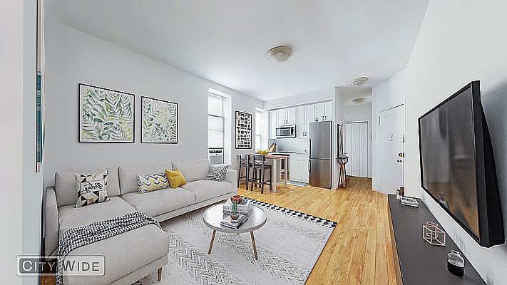 1st image of 1592 1st Ave #2B