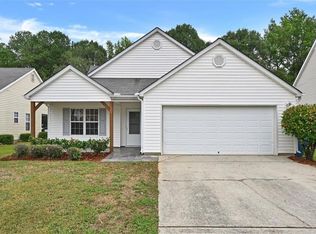 291 Shadowbrooke Dr, Loganville, GA 30052