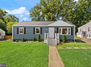 4144 Addison Rd, Fairfax, VA 22030