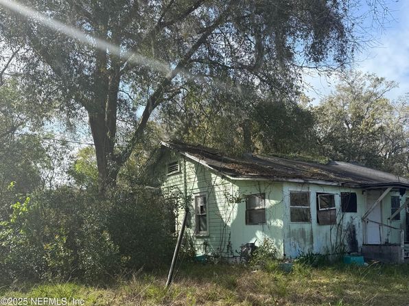 3420 S PALM Avenue, Palatka, FL 32177