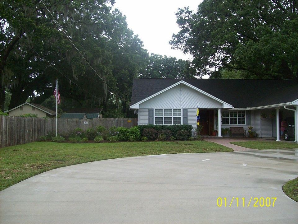 two car circle driveway