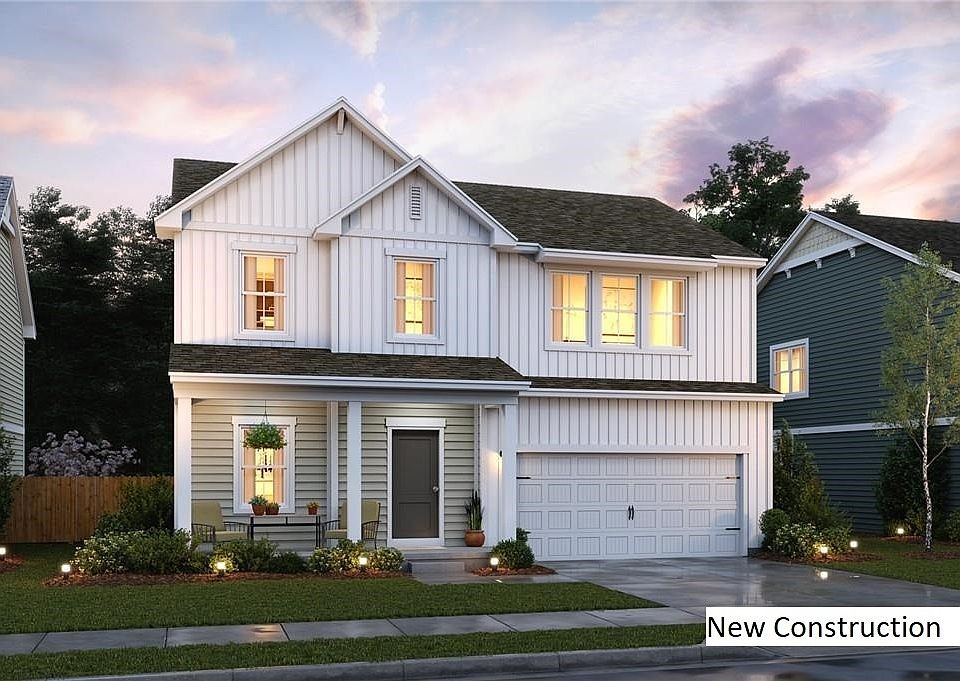 1st image of 352 Golden Apple Dr NE