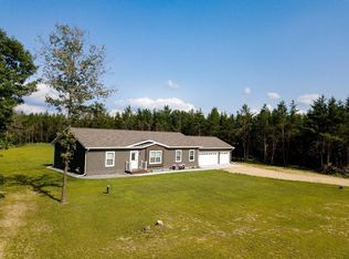 N7242 Trophy Dr, New Lisbon, WI 53950