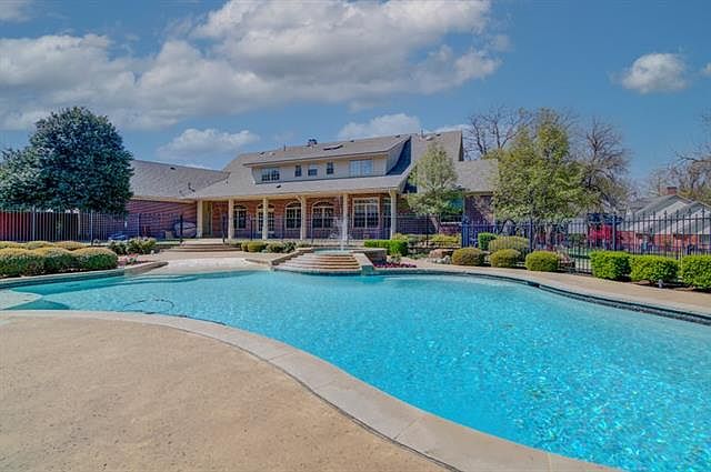 1st image of 5120 Corinthian Bay Dr