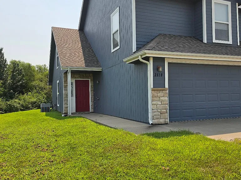 3624 SW Chelsea Dr #3610 — Photo 2