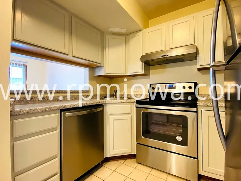 1511 N Dakota Ave #2 — Photo 6