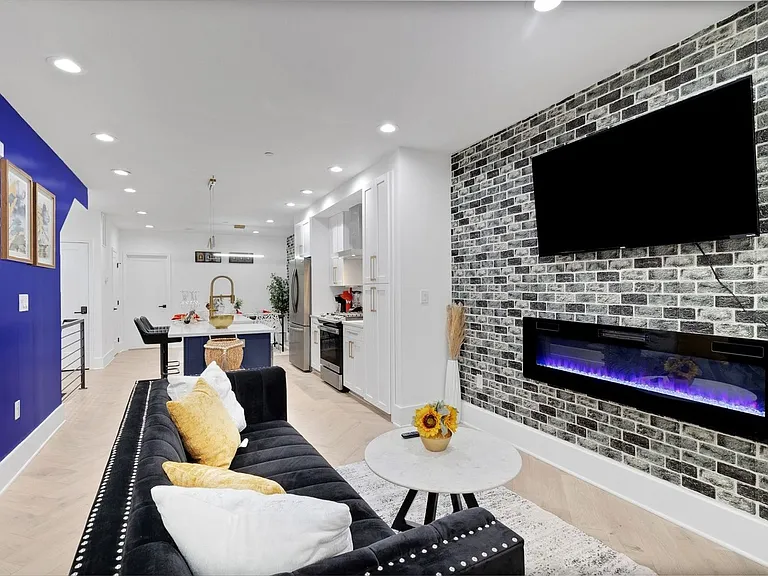 1417 Montello Ave NE — Photo 10