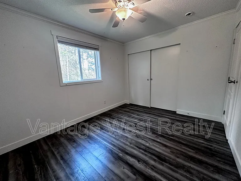 5235 Chase Rd — Photo 17