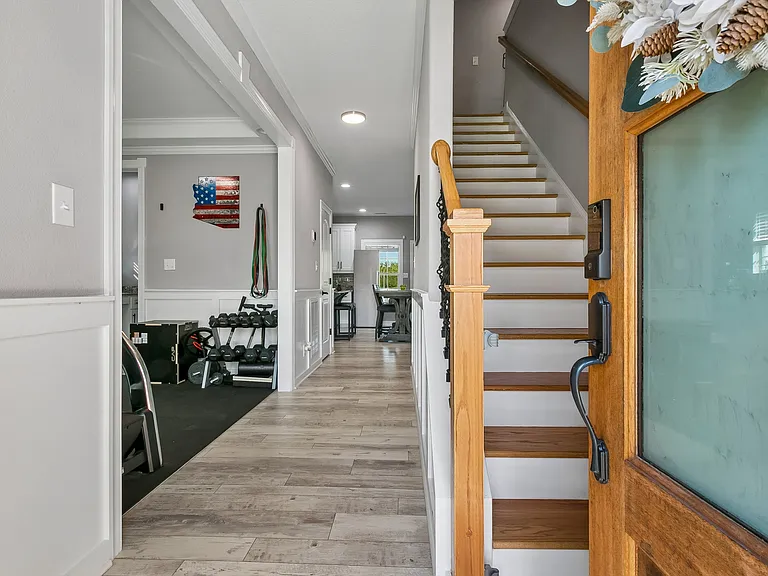 367 Poplar Ave — Photo 10