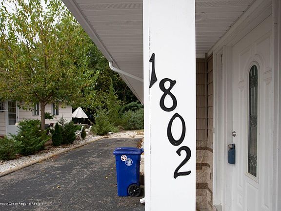 5th image of 1802 Yorktowne Blvd