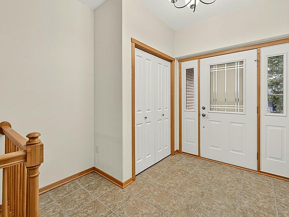 4th image of 1908 Countryview Dr