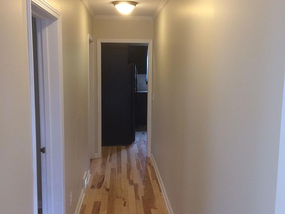 5th image of 596 Ridge Rd APT 1