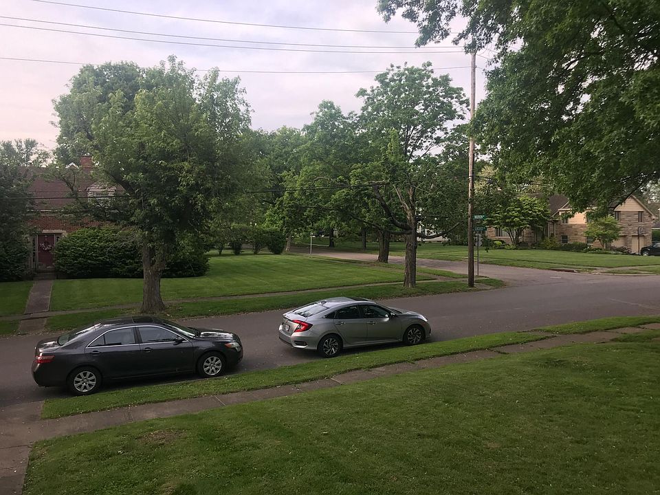 1st image of 942 Locust Ave