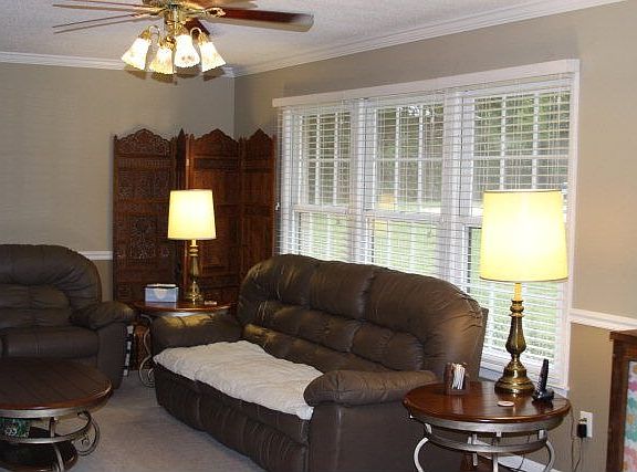 4th image of 1505 Buena Vista Dr