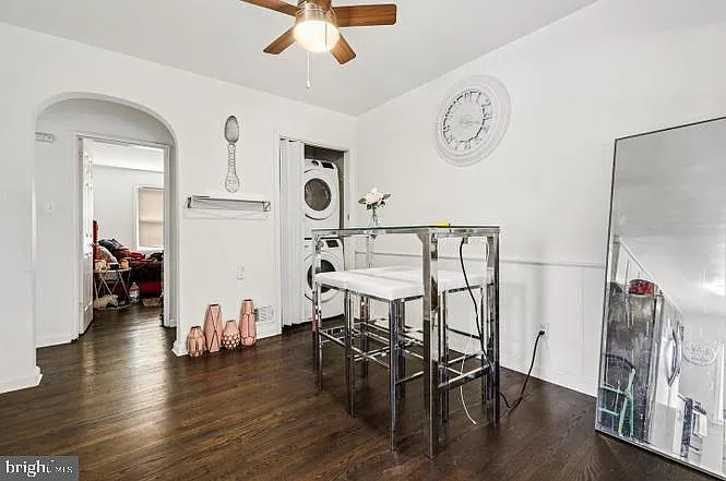2 bed, 1.0 bath, 1743 sqft, $2,600 — Photo 4