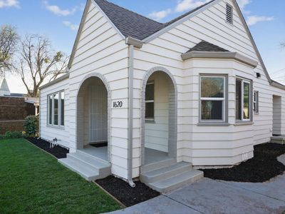 1620 E Harding Way, Stockton, CA, 95205