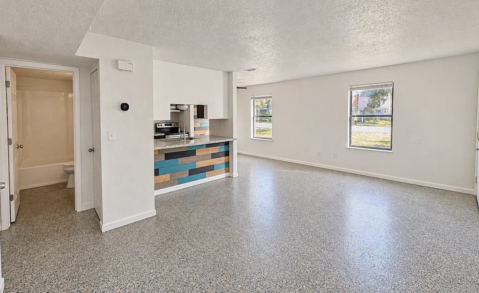 3312 Myrle Street - D — Photo 2