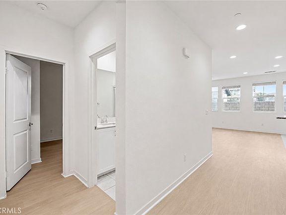 5th image of 2960 E Merritt Paseo