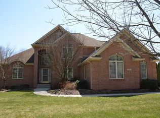 3938 Norway Pine Dr, Dewitt, MI 48820