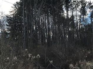 Tibbetts Wick Rd, Niles, OH 44446