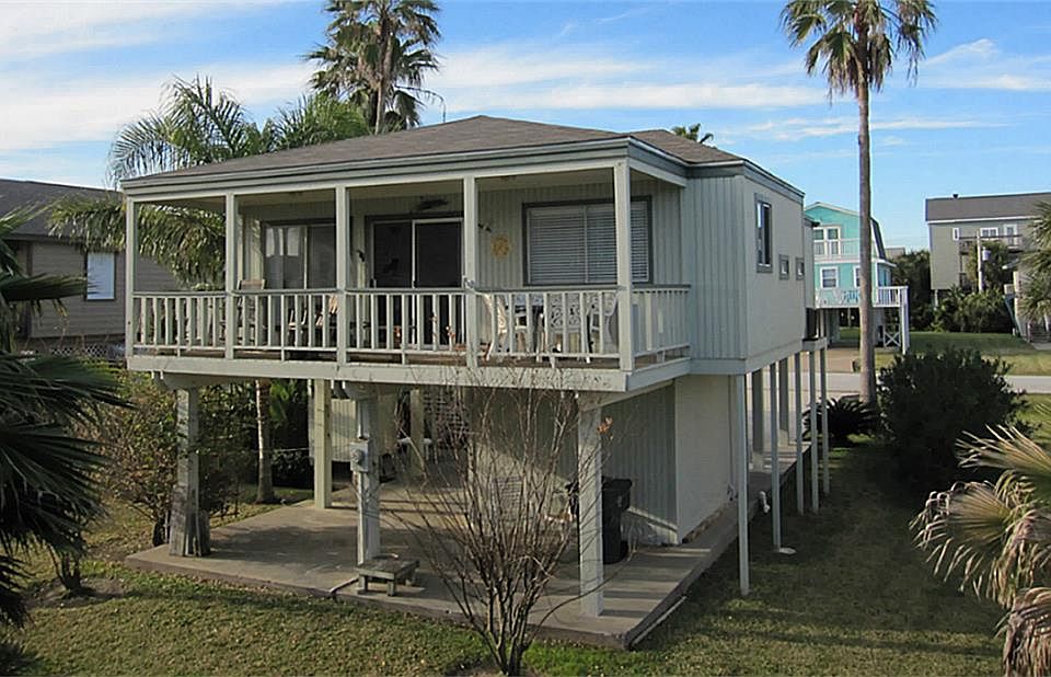 1st image of 13823 San Domingo Dr