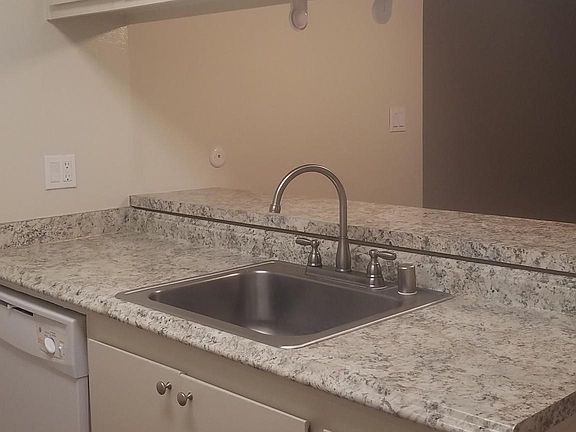 5th image of 1292 Bouret Dr Unit 1