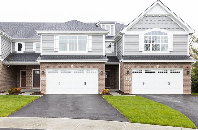 1st image of 655 Bourbon Ln