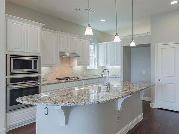 3rd image of 9721 Denali Dr